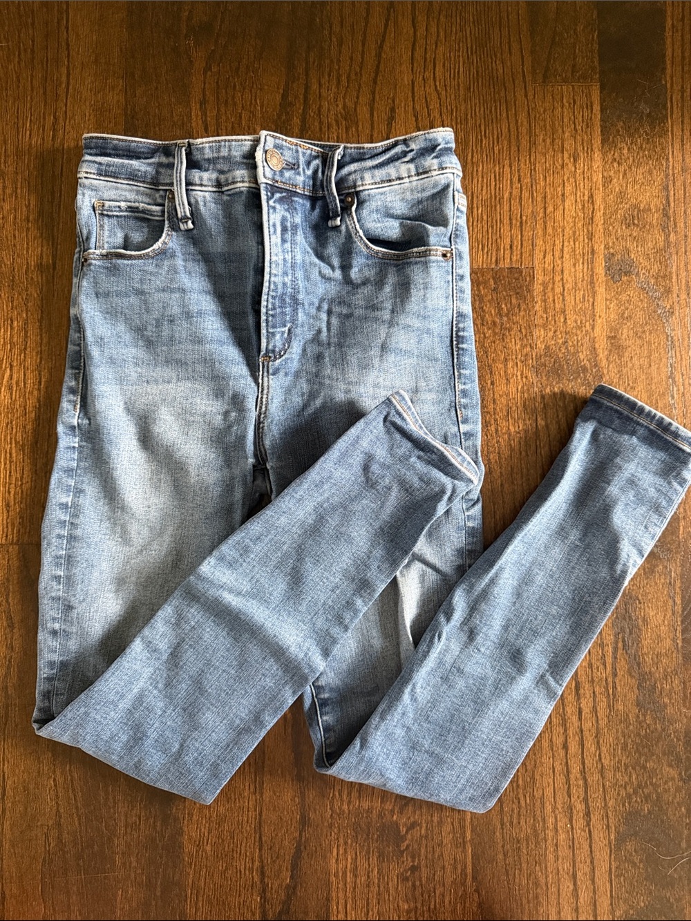 Abercrombie & Fitch Light Blue Women's Skinny Jeans